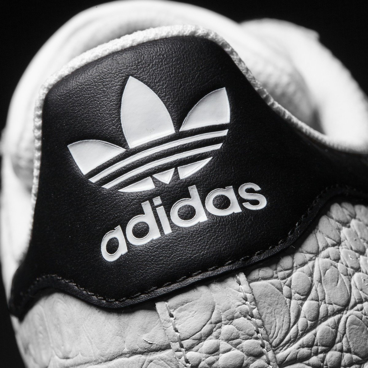 Adidas originals superstar animal best sale