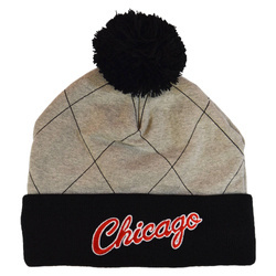 Mitchell & Ness NBA Quilted Pom Beanie HWC Chicago Bulls