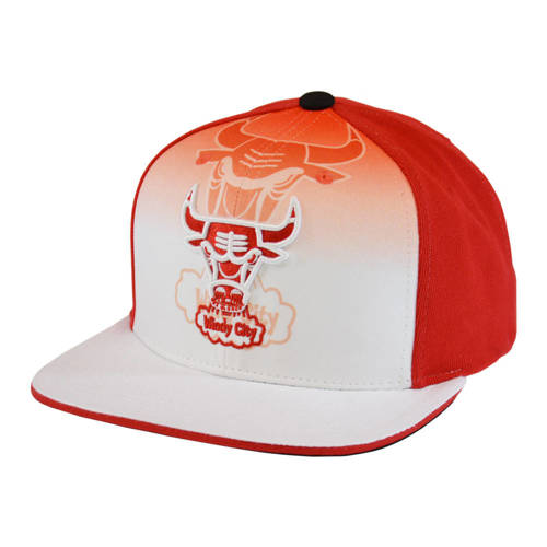 Mitchell & Ness Chicago Bulls White/Elephant Snapback