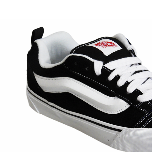 Vans Knu Skool Black Shoes - VN0009QC6BT1